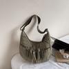 2025 Women's Autumn/Winter Pleated Crossbody Shoulder Bag - Large Capacity, Fashionable, Casual Dumpling Style