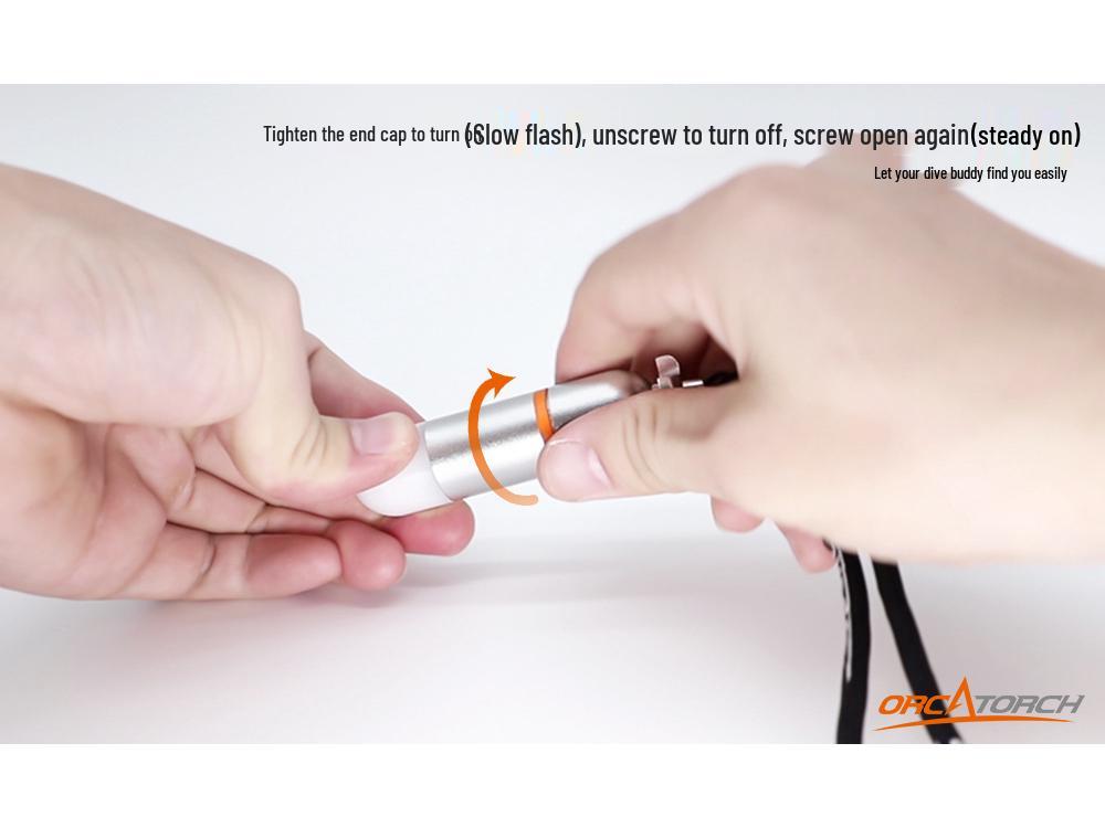 SD01 Waterproof Flashing Dive & Camping Signal Light