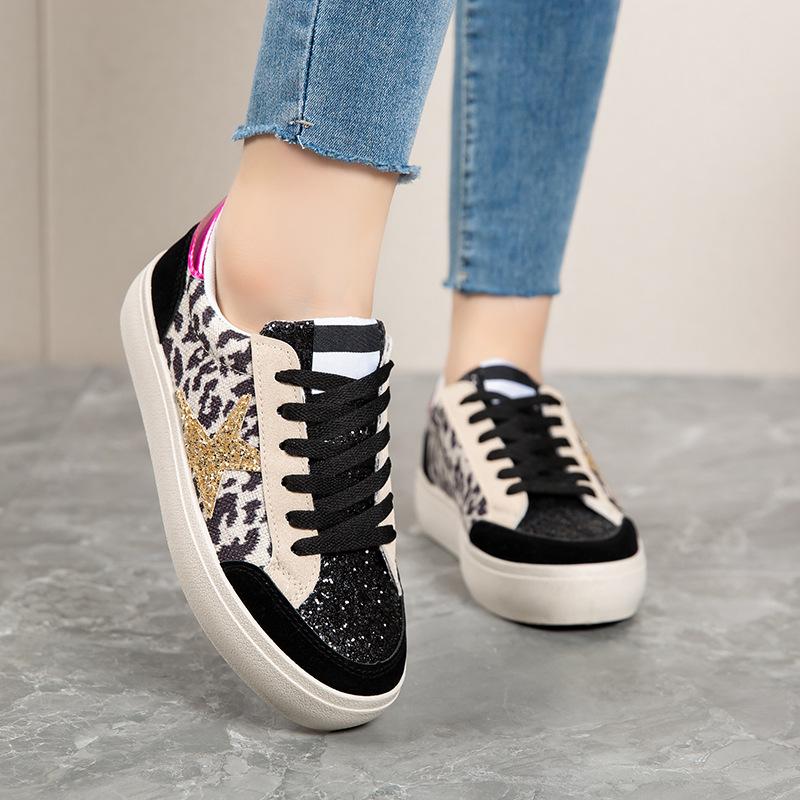 Neue Leichte Sneaker Rutschfest Weichsohlig Damen Plateau Freizeitschuhe Stylisch Sternenmuster Weiße Sneaker