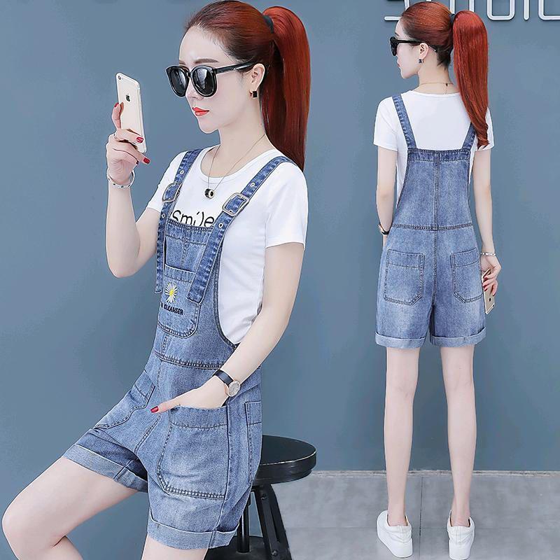 Damen Sommer 2026 Schlankmachendes Petites Denim-Trägerkleid mit taillienbetonendem Rock