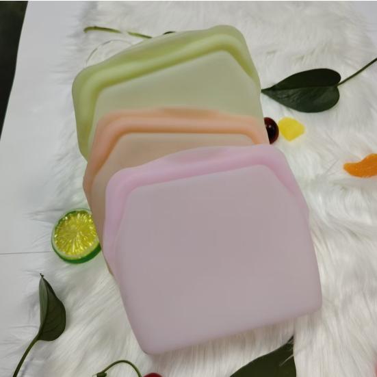 Silicone Storage Bag Leak-Proof Upright Freezer Bag Prevent Odor Transfer Bag Reusable Thick Tear-Resistant Food Storage Bag
