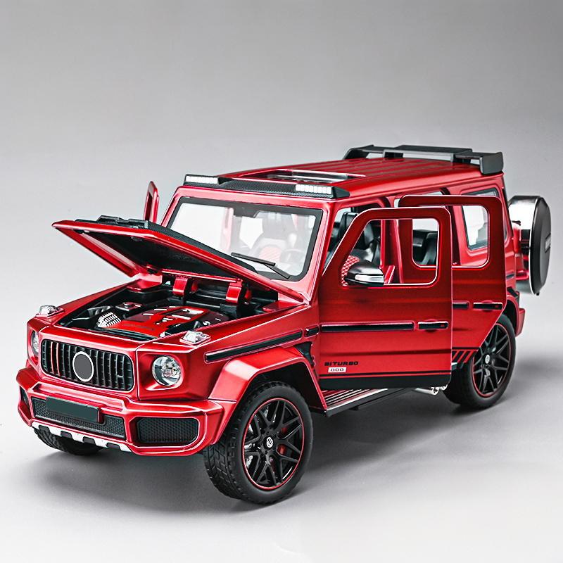 1:24 Mercedes Benz G800 Terräng-SUV Diecast Modell Legering Metallbil DIY Skrivbordsdisplayer Hem Trendiga Leksaker Prydnader Ljud & Ljus