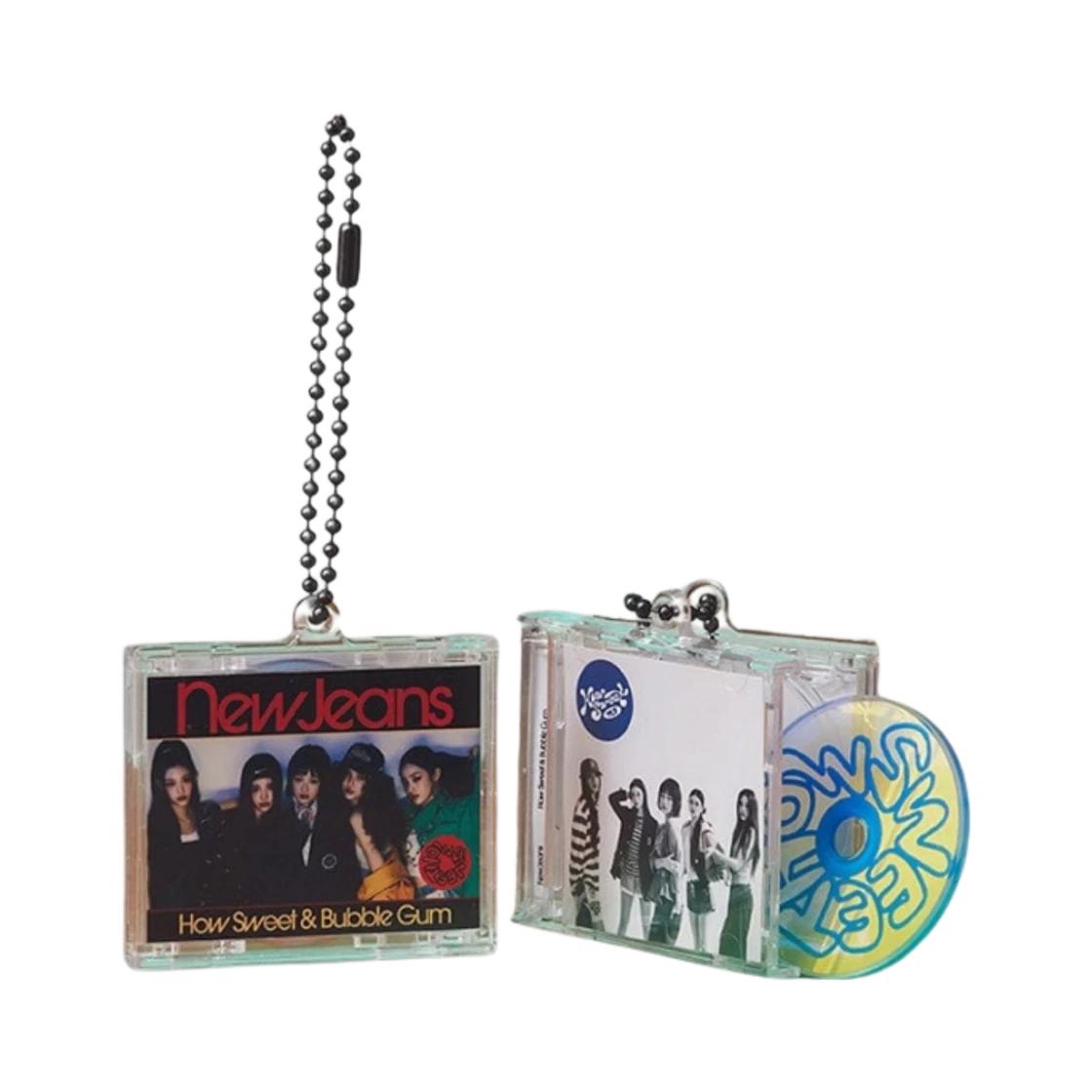 NewJeans How Sweet Mini CD Case Keyring How Sweet ONE SIZE