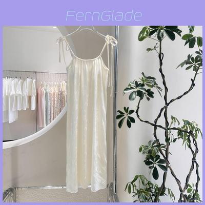 Roupas para usar em casa e dormir – Camisas curtas, roupões e camisas de noite