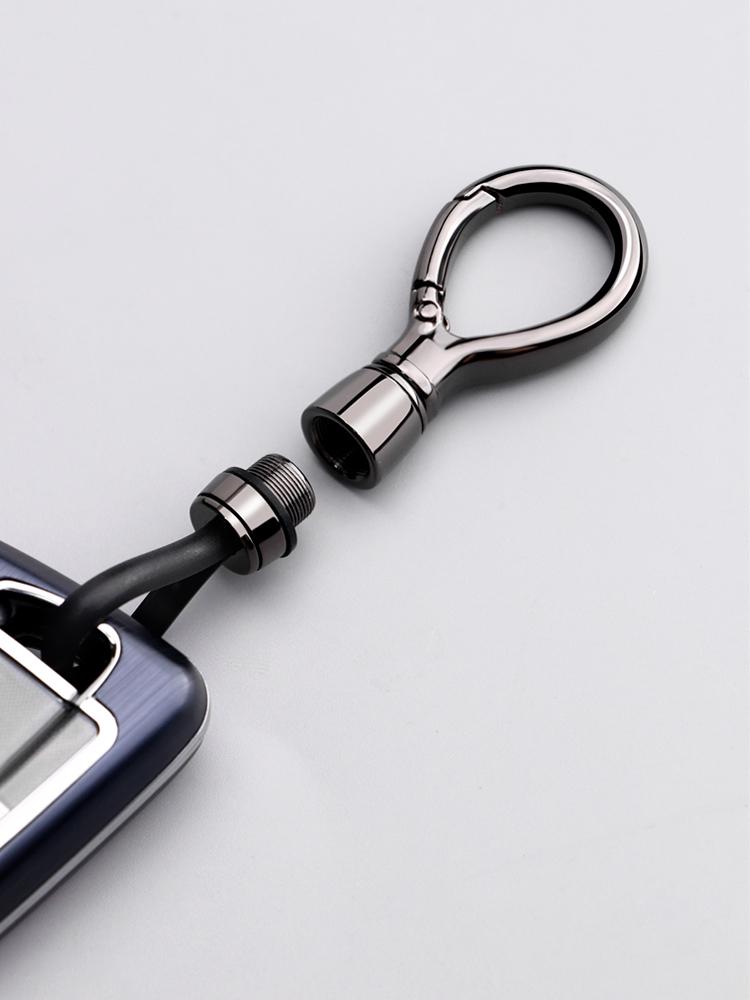 Men's Metal Car Keychain Pendant: Sleek Anti-Lost Waist-Hanging Key Ring
