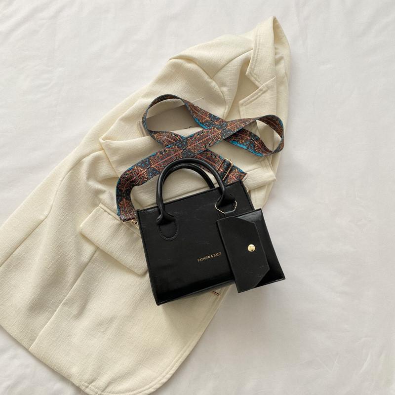 Stylish Minimalist Pu Crossbody Bag For Women Trendy Square Shape Handbag