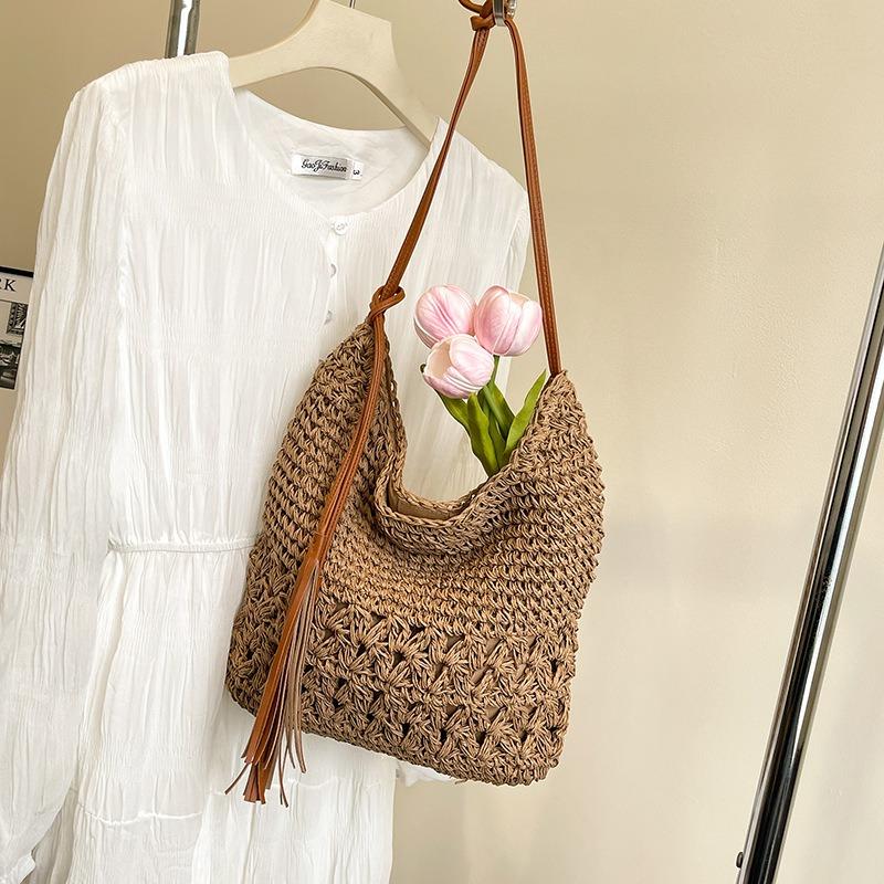 Lazy wind woven bag women's large-capacity versatile leisure beach bag imitation grass woven beach bag tote bag