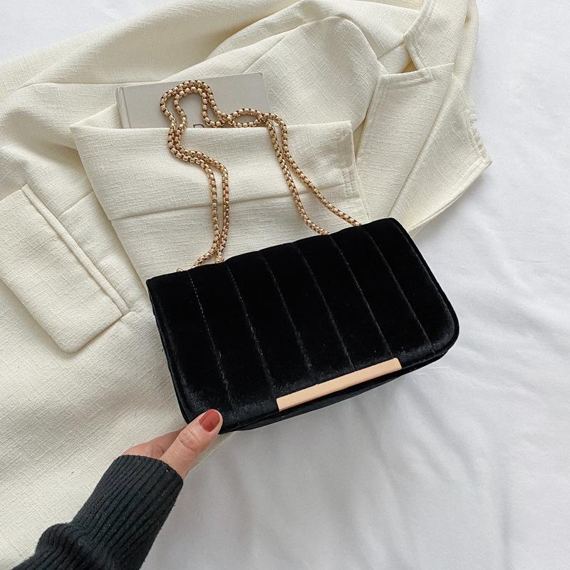 Spring New Small Bag Women's Fashion Simple Chain Small Square Bag Casual Commuting Shoulder Messenger Bag Women's Bag