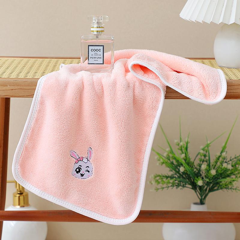 

Exquisite Coral Fleece Toddler Towel - Absorbent, Embroidered Cartoon Design for Kids 50x25 cm