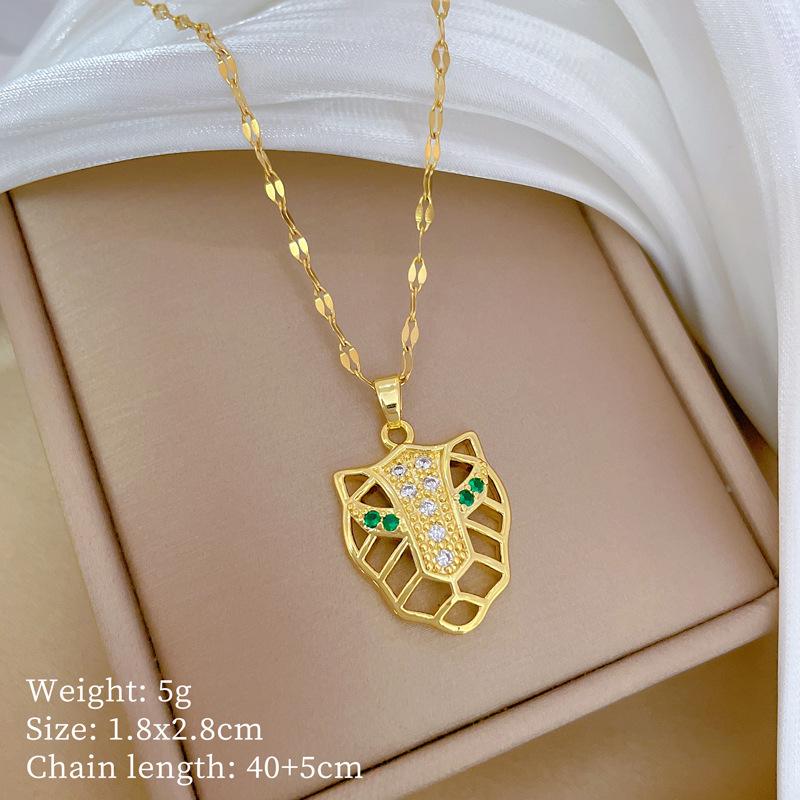 Green-Eyed Leopard Head Light Luxury Temperament Gorgeous Full Diamond Necklace Female Versatile Collarbone Chain Titanium Steel Chain