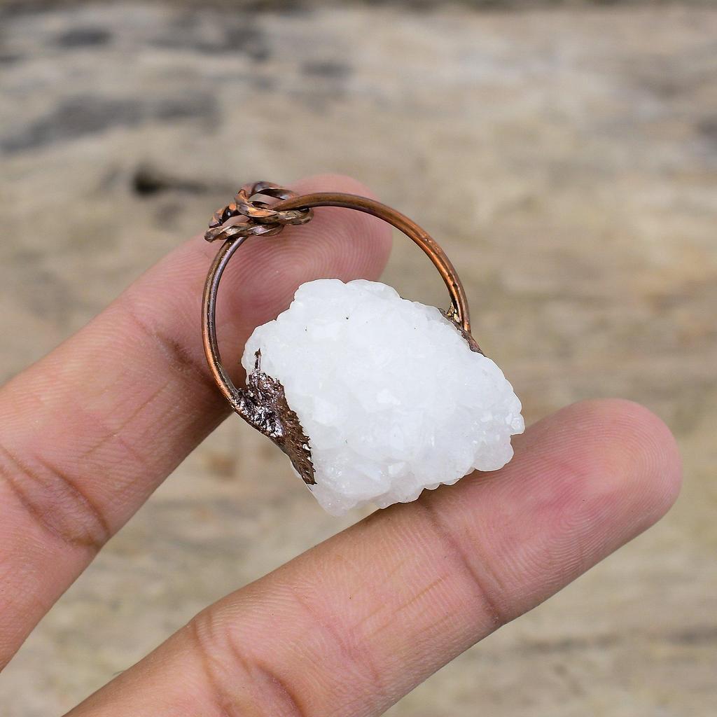 Pendentif Druzy en pierre de lune arc-en-ciel Pendentif en cuivre électroformé Pendentif fait main Pendentif en pierre précieuse Bijoux électroformés Pendentif unique pour cadeau