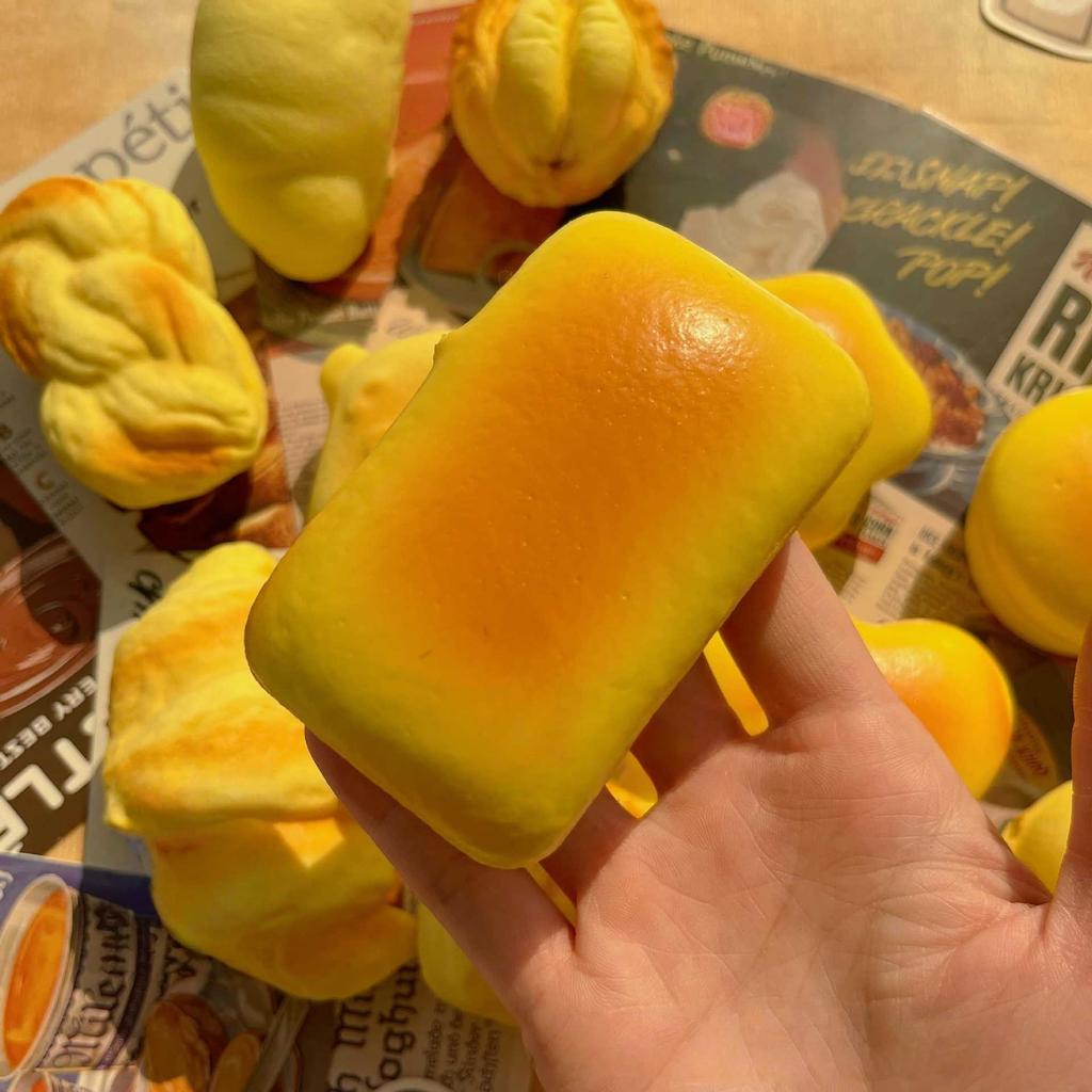 1 sztuka Symulacja Chleba Serowego Squishy, Design do Ssania Palców, Miękka Sensoryczna Zabawka do Ściskania dla Koncentracji i Codziennego Redukowania Stresu