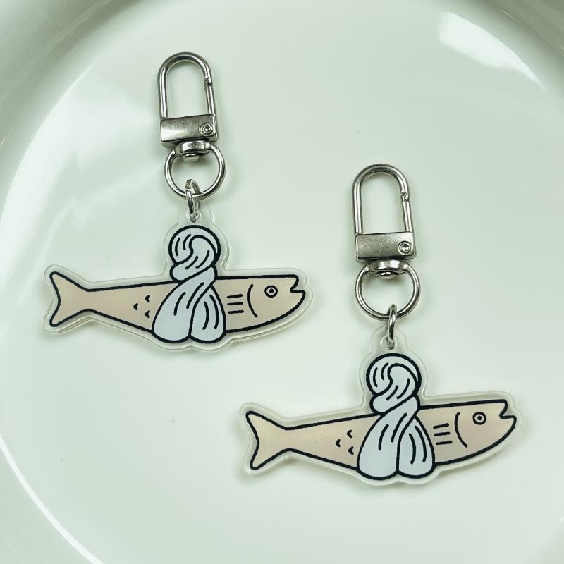 

Fishshaped Acrylic Keychain Simple Fish Cartoon Standing Sign Backpack And Small Pendant белый
