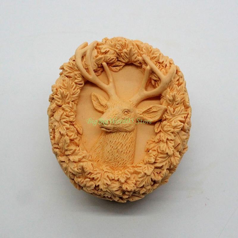 24TE Silicone Soap Molds Chritsmas Deer Wreath DIY Craft Handmade Soap Moulds Moulds Hand-Making Soap Supplies