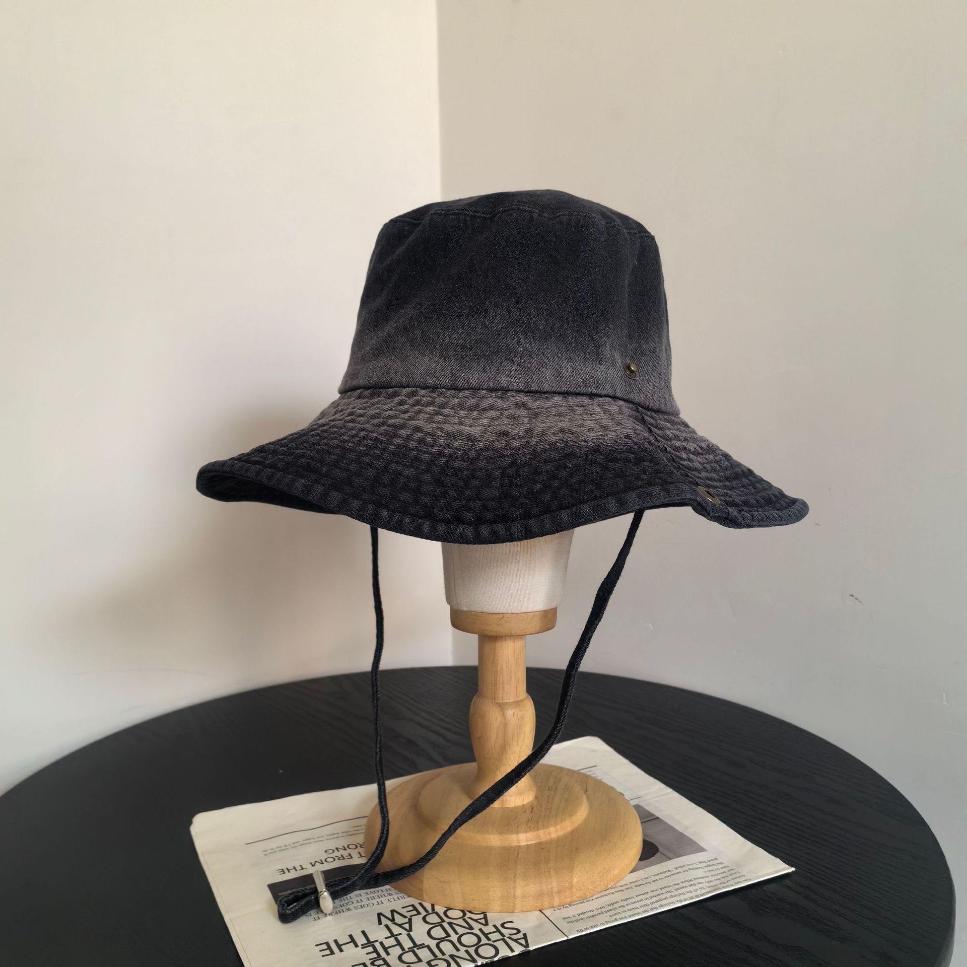 

Уличная шляпа-ведро из джинсовой ткани в стиле ретро для мужчин и женщин, универсальная шляпа с загнутыми краями в стиле ретро для альпинизма и весенне-летнего туризма, солнцезащитная шляпа серый