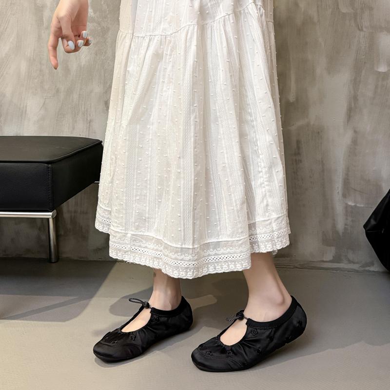 

Модные женские удобные балетки повседневные кроссовки летние сандалии 2025 новая мода женская обувь для бега неглубокая простая и элегантная 40