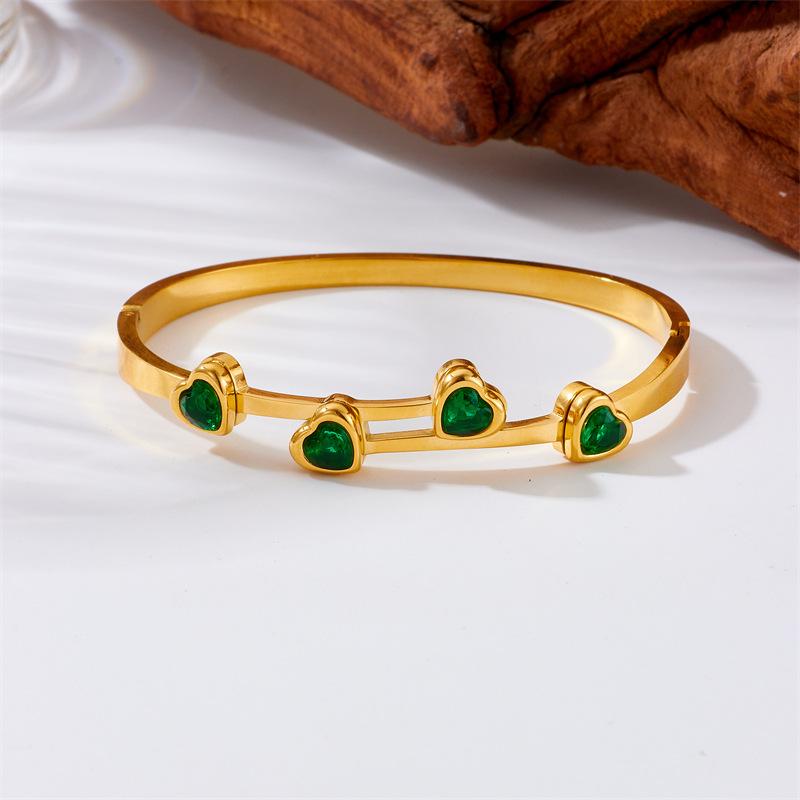 Позолоченный браслет-манжета с изумрудом CZ в форме сердца, Изящный браслет-манжета с двойной планкой и зеленым камнем, Элегантное ювелирное изделие для женщин, Подарок зелёный