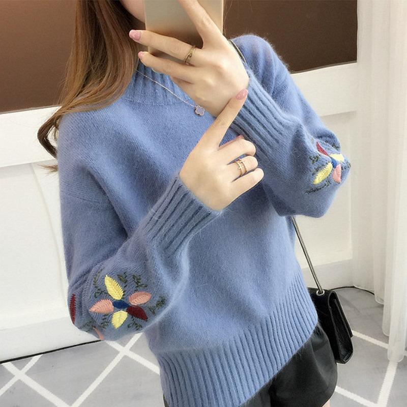 Autumn and winter new fashion sweater women's long-sleeved loose embroidery flower student pullover knitted sweater women's clothing
