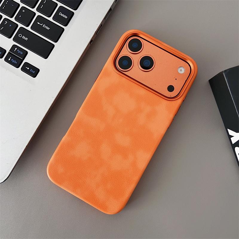 Retro Crazy Horse Leather MagSafe Phone Case For iPhone 16 Pro 15 14 13 12 17 Pro Max Simple Leather Texture Magnetic Phone Case