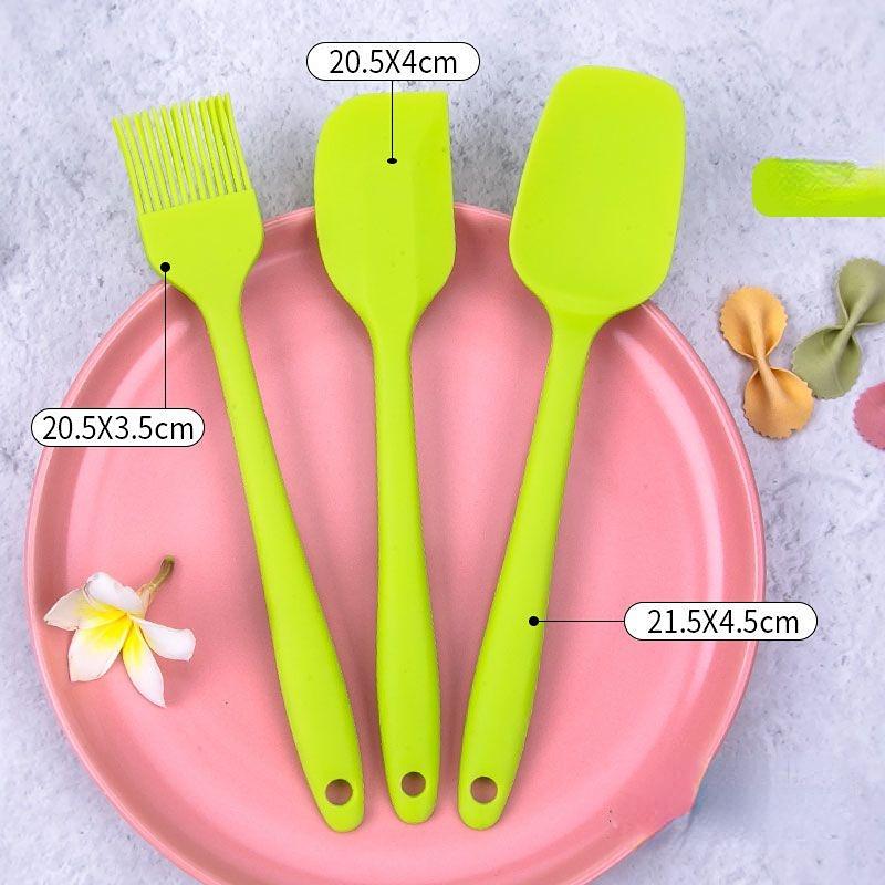 3Pcs Scraper Set One-piece Butter Cream Silicone Spatula Oil Brush High-temperature Resistant Baking Set Tool Kit
