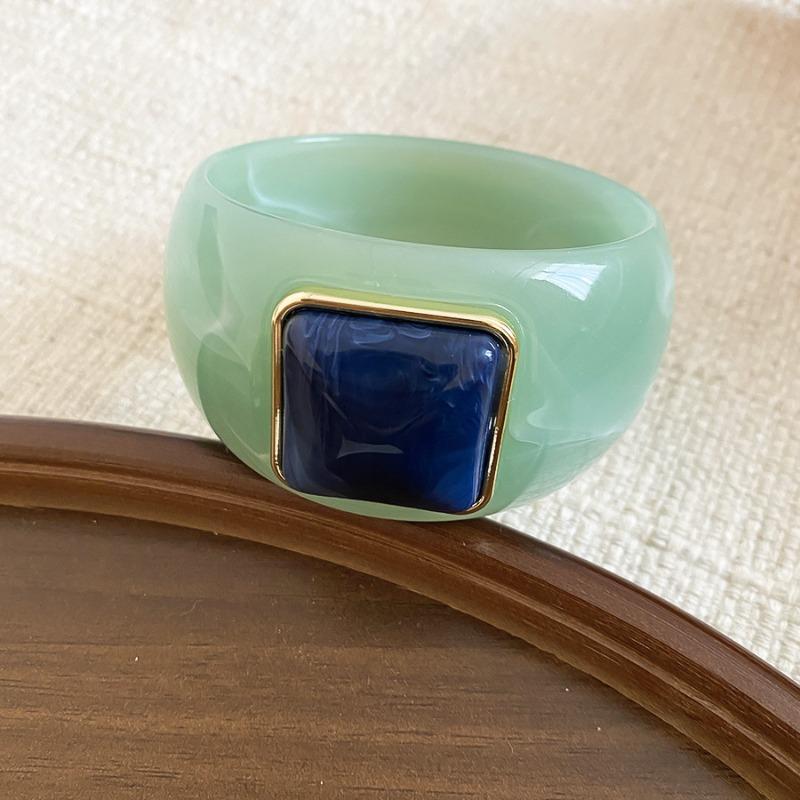 Acrylic square gradual change bracelet fashion personality bracelet design sense niche versatile jewelry women