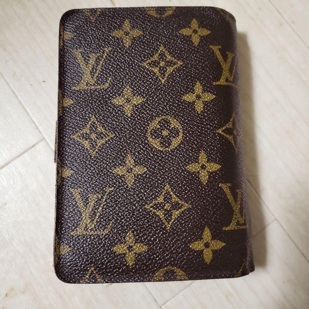 Used LOUIS VUITTON Monogram Bifold Wallet
