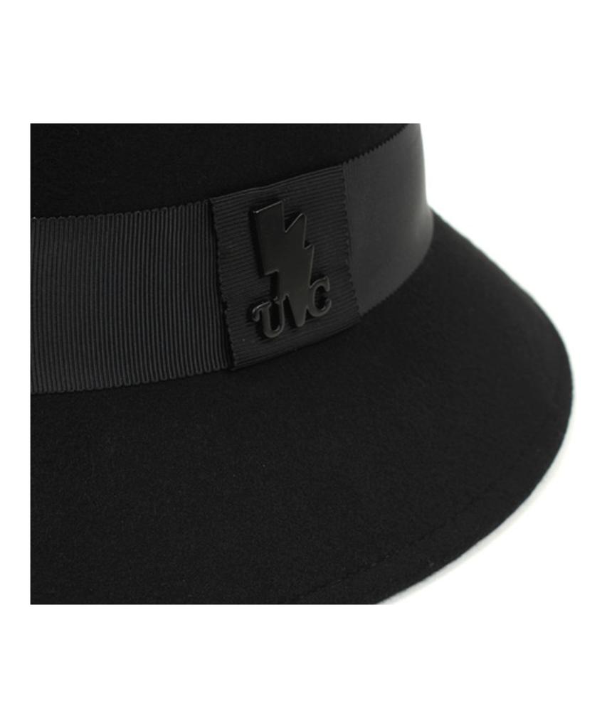 Yunibeosyeolkemiseuteuli Line Wool Cloche Hat