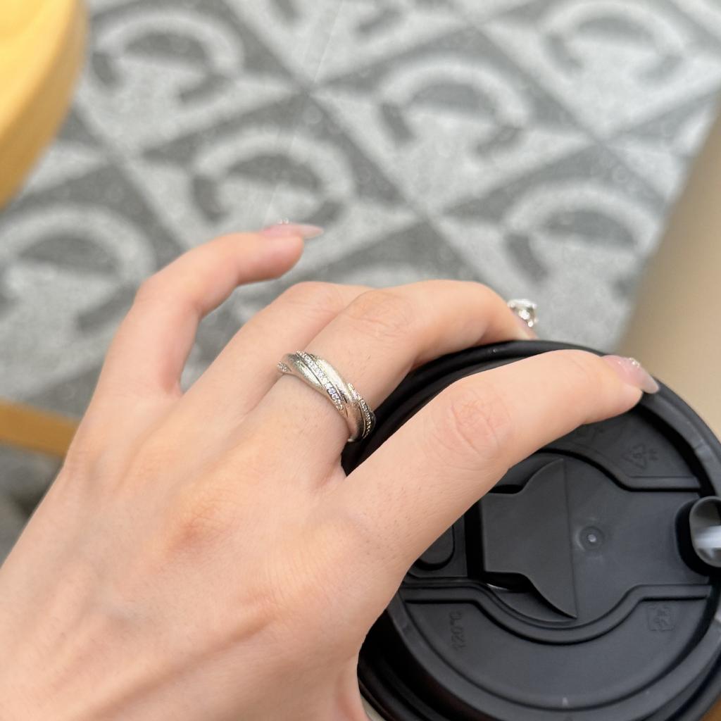 Medieval Brushed Rotating Twist Diamond Ring Women'S Open Finger Ring Jewelry