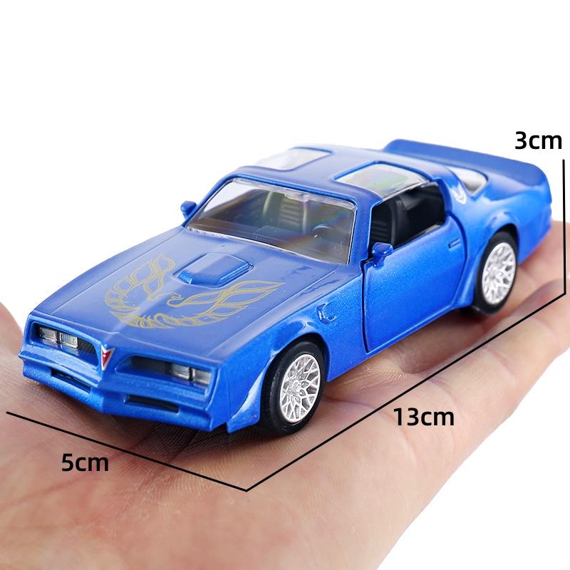 1/36 Pontiac Firebird Klassisk Leksaksbil Modell För Barn RMZ CiTY Formgjuten Legering Miniatyr Dra Tillbaka Samling Gåva till Pojke