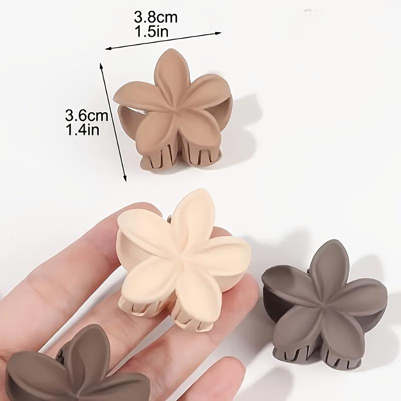 Milk Tea Color Sweet Egg Flower Hair Claw Combination Set, Small Frosted Holiday Style High-End Hair Accessories, Daily Wear, Comfortable And Light