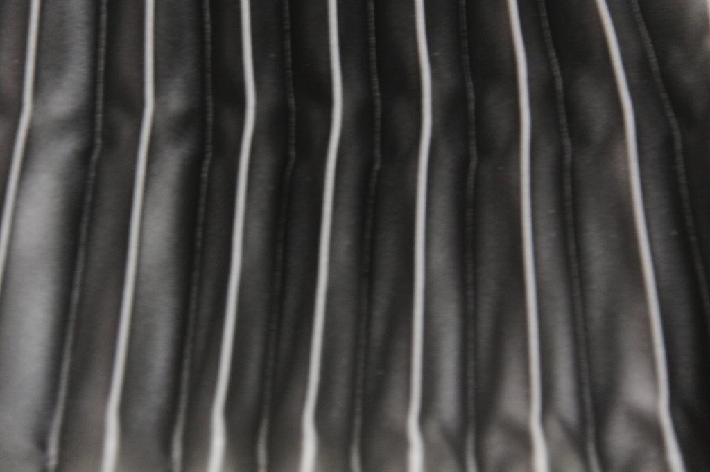 Thick Truck Rear Suitable for Large and Medium Grade 1 Light Behind Bed 85cm Wide x 70cm Set of 2 and Curtains, Trucks, Pleated, Black, Blocking,