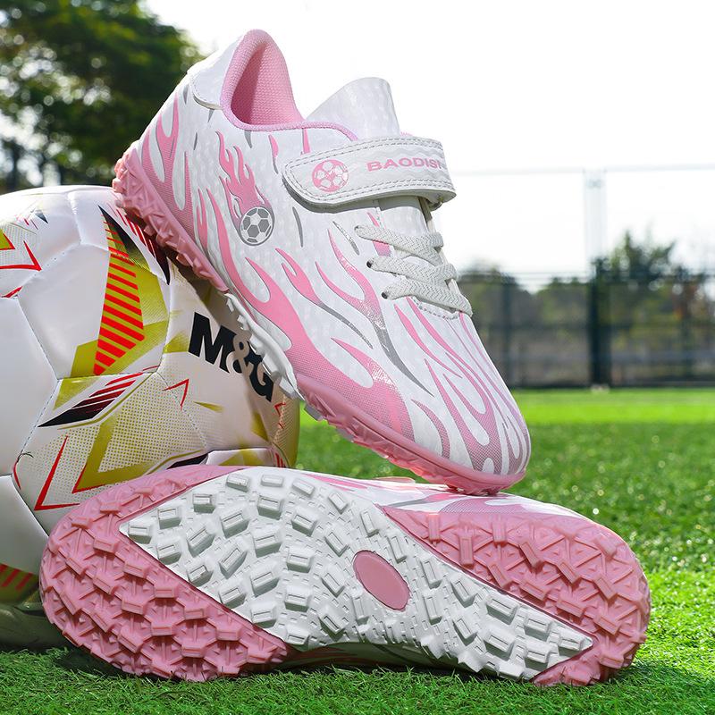 Boys and Girls Sports Shoes Non-slip and Wear-resistant Youth Student Football Shoes