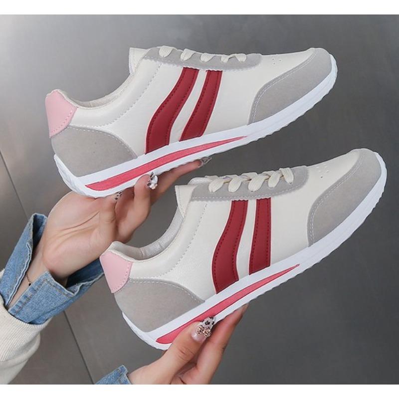 New Women Casual Walking Shoes Flat Lace Up Leather Flat-Bottomed Female Sneakers Vulcanized Shoes Plus Size 42
