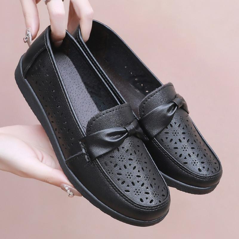 Spring and Autumn Mother Shoes Non-slip Soft-soled Single Shoes Comfortable Non-slip Women's Shoes Black Work Shoes