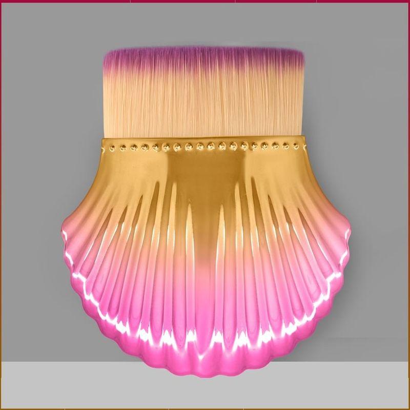 Stroke of Beauty - Shell Foundation Brush