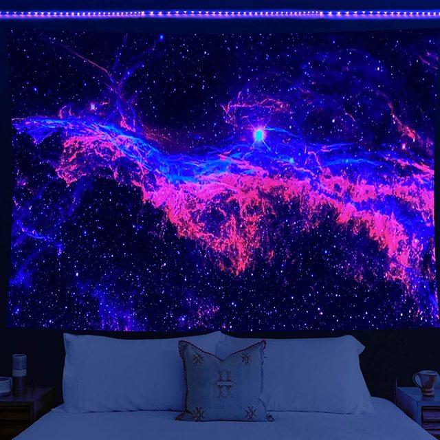 Trippy Planet Wandteppich, UV-reaktiv, Wasserfall, Landschaft, Raumdekoration, ästhetisch, psychedelisch, Wandbehang, Pilz, Gothic, Heimdekoration