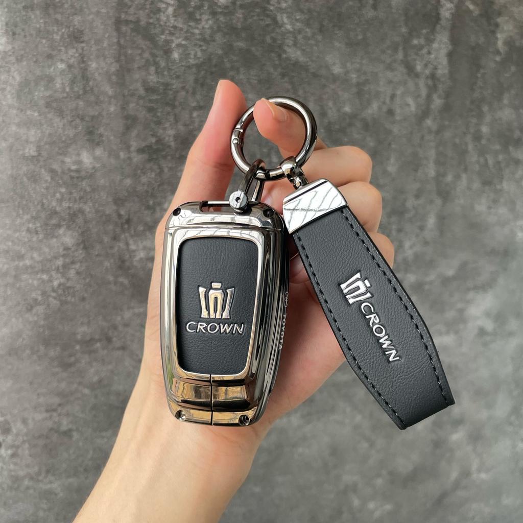 Suitable for all S3 models, including the Crown Land Cruiser key case 2023, the 2018/15, and the 14th generation car buckle JH3