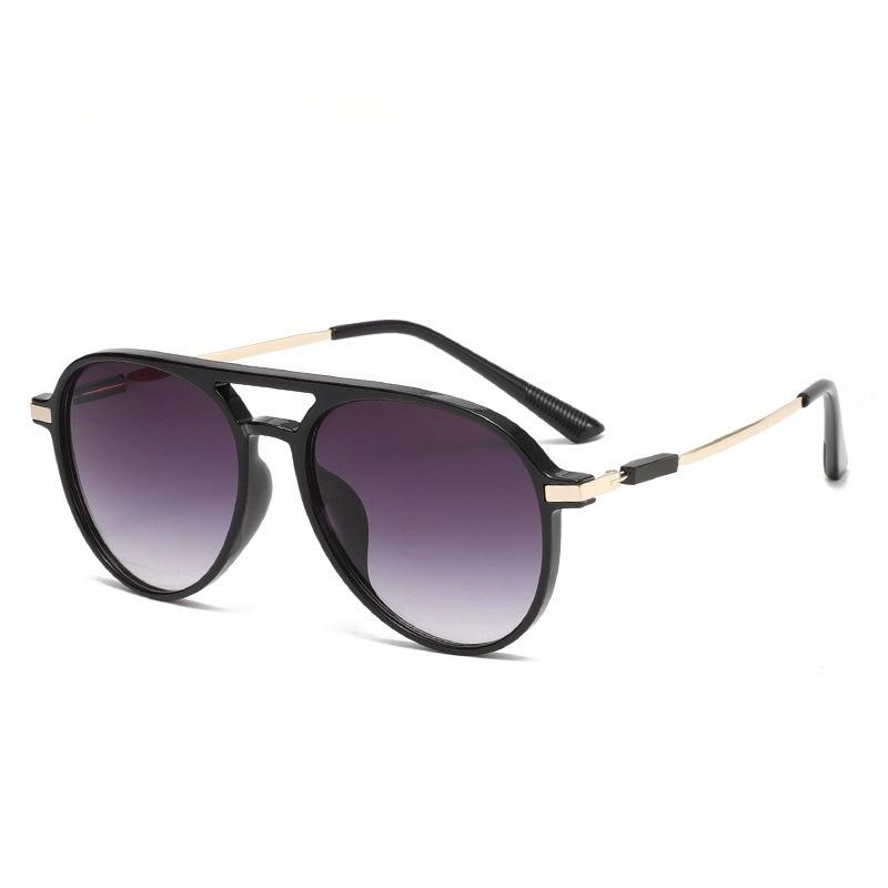 Sunshade/Sunscreen Sunglasses Summer UV Protection Ultra Light Sunglasses Glasses for Ladies on Vacation