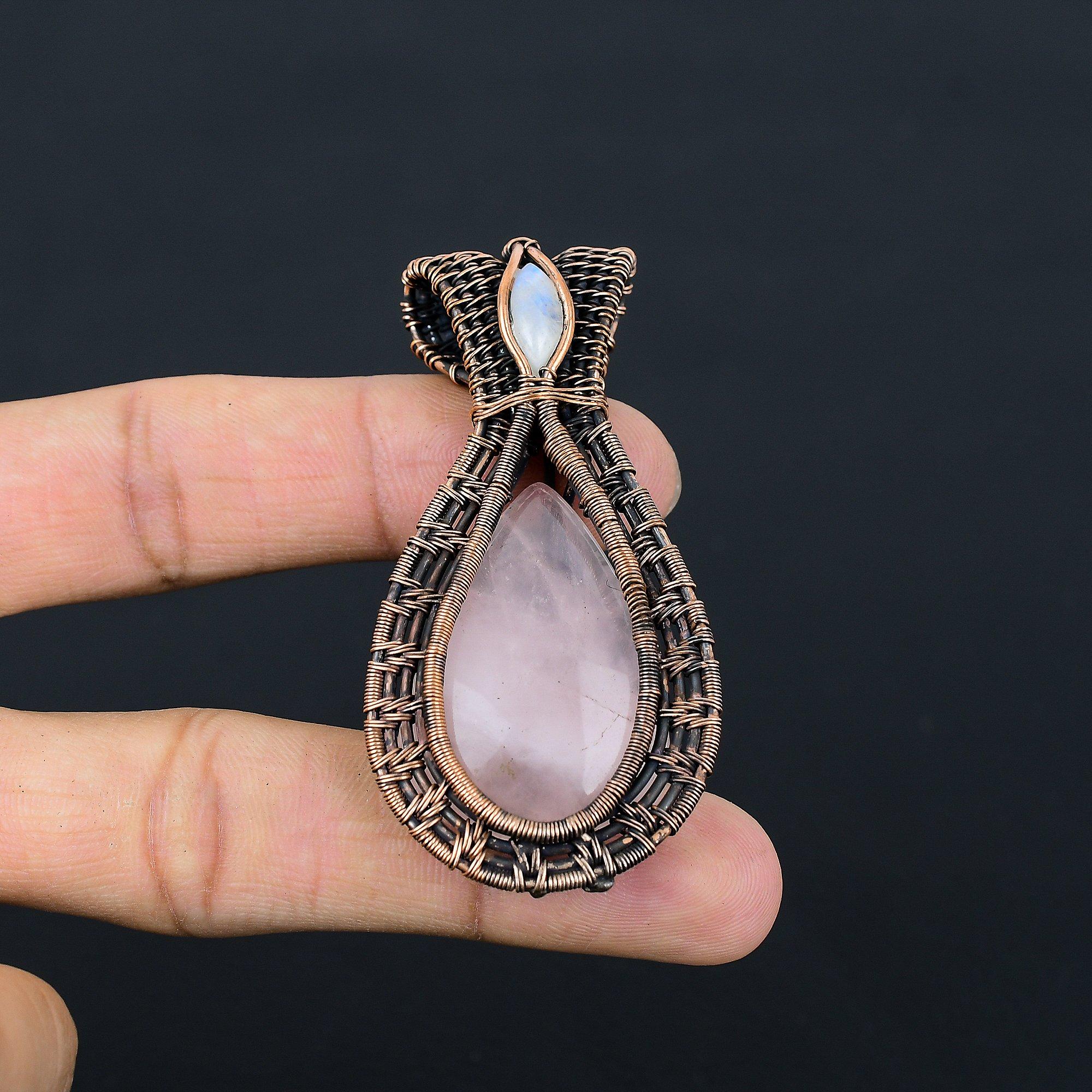 

Украшения из розового кварца и лунного камня, кулон, обернутый медной проволокой 999 пробы, украшения из драгоценных камней ручной работы, подарки для жены, совершенно новый кулон 2.55 Inches