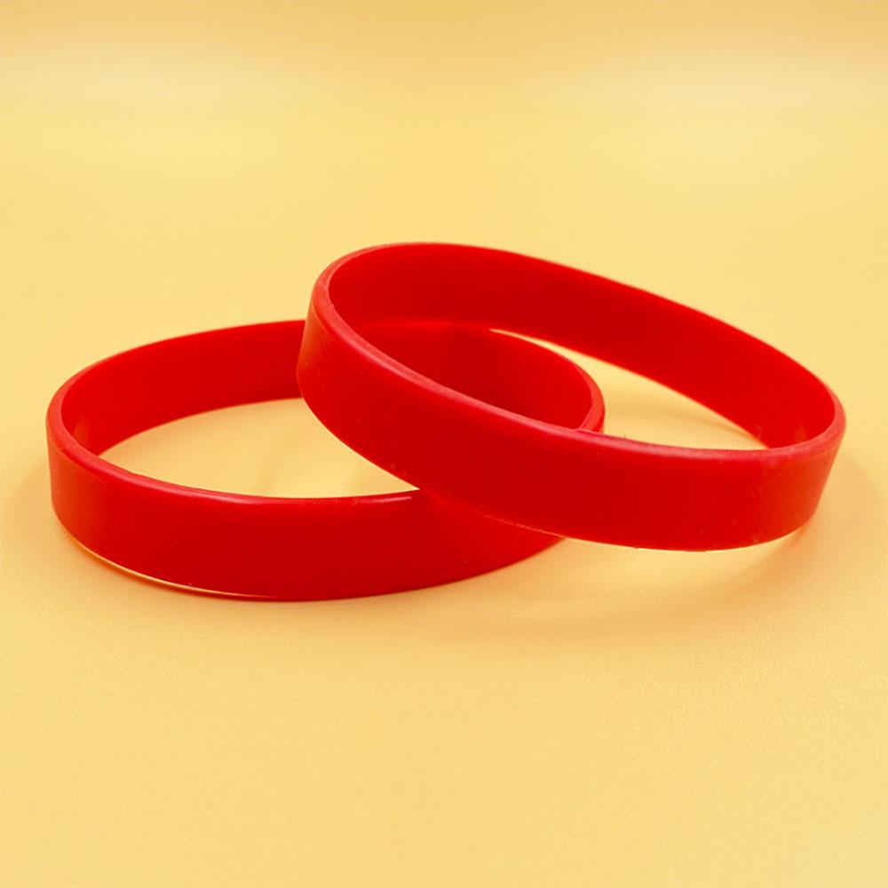 SW 2 PZ Braccialetto in Silicone Personalizzato Cinturino da Polso Colore Solido Cinturino da Mano Casual Anello di Gomma Braccialetto Sportivo in Gel di Silice Cinturino da Polso