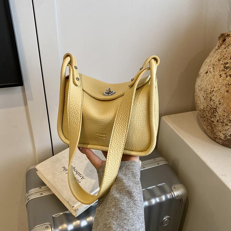 Premium Small Bag Women's New Summer Fashion Messenger Bag Shoulder Armpit Small Square Bag