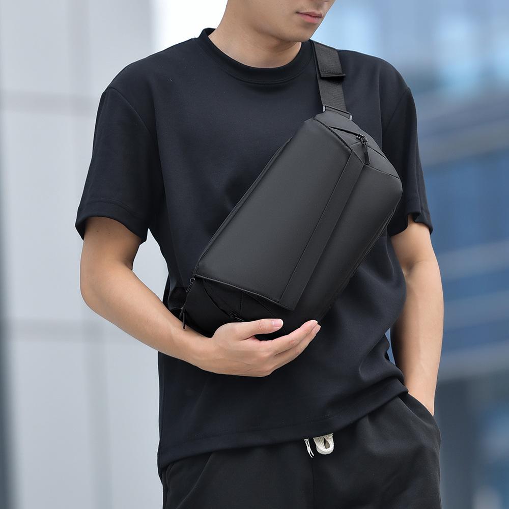 Men's Chest Bag Commuter Travel Short-distance Shoulder Bag Portable Crossbody Bag