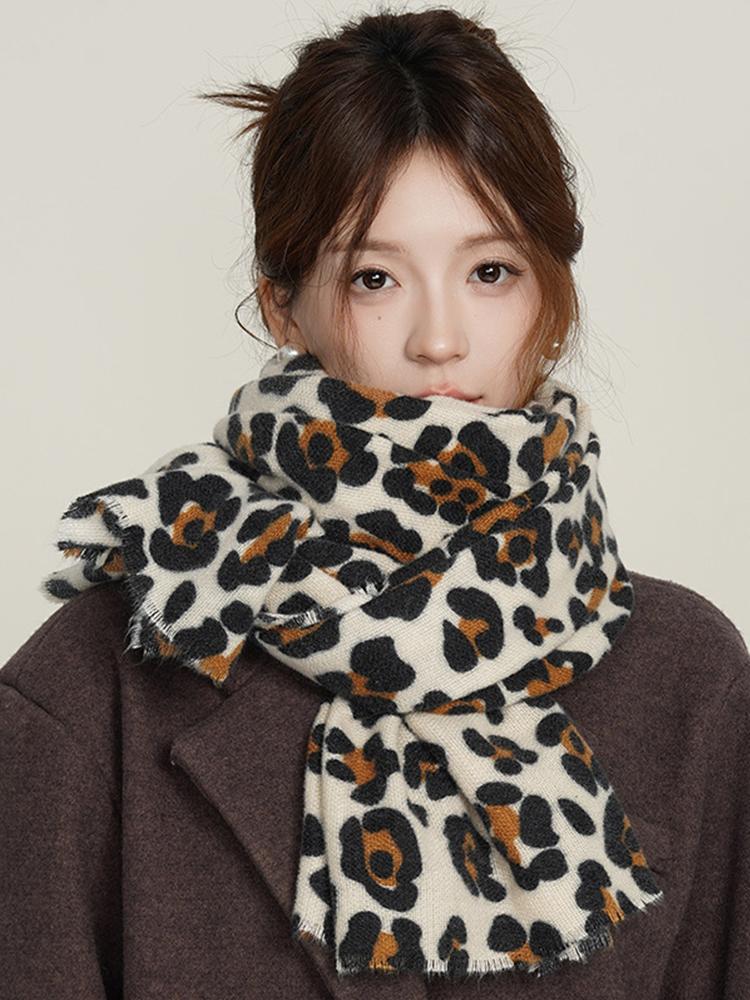 New Knitted Imitation Cashmere Vintage Scarf Headscarf Winter Women Leopard Floral Scarve Pashmina Mujer Foulard Wrap Shawl