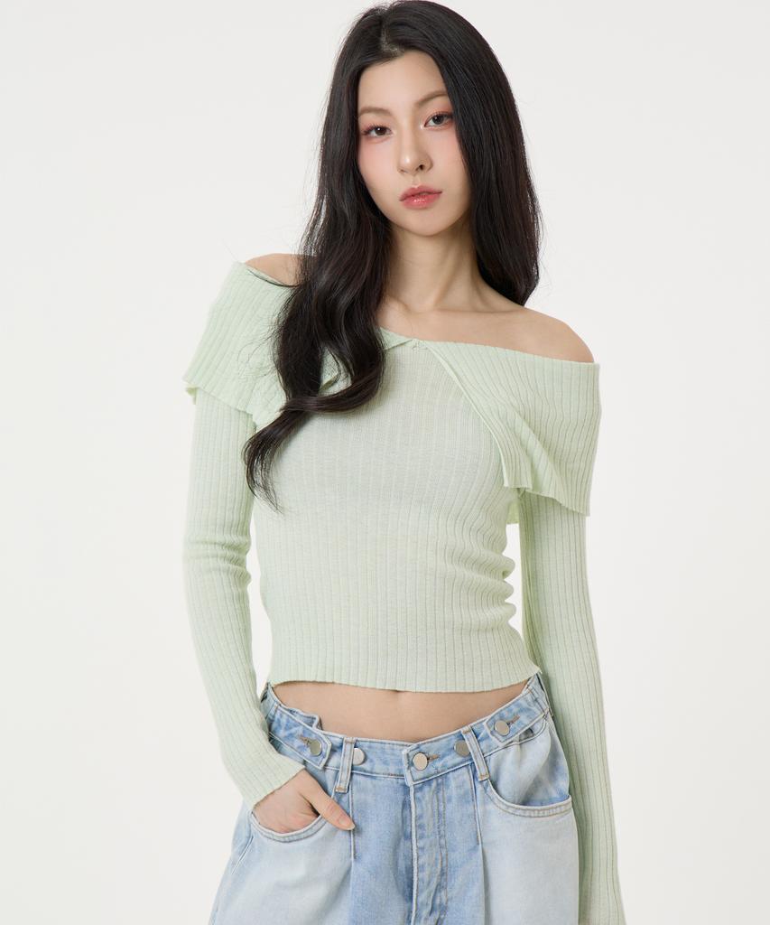 UNKNOWN PLANET Ruffle Boat Neck Long Sleeve Knit Top Green