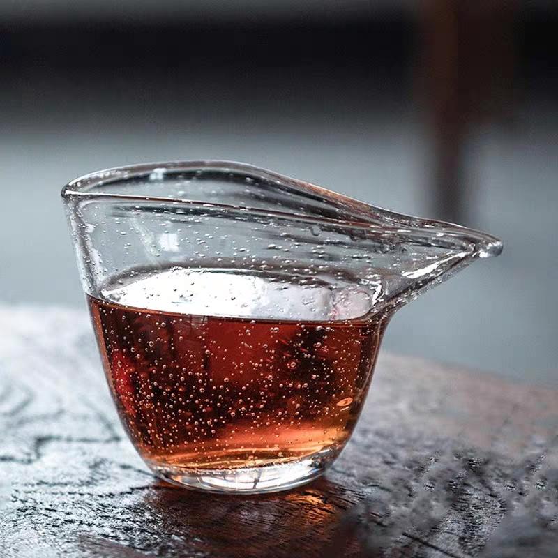 

Japanese Style 220ML Air Bubble Thicken Justice Cup Heat-resistant Glass Tea Cup Fair Mugs Tea Pitcher Chahai Kung Fu Tea Set 220ML