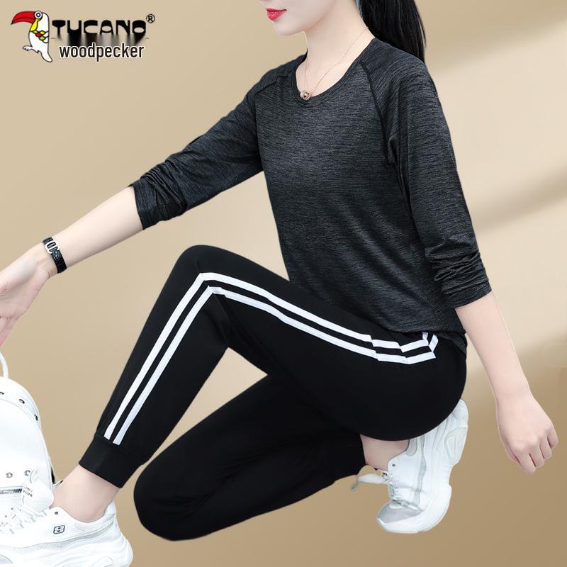 

Woodpecker Women s Quick-Dry Sports Suit - 2025 Casual Running & Climbing Two-Piece Set for Autumn and Spring 3XL (140-155 lbs) серый/чёрный