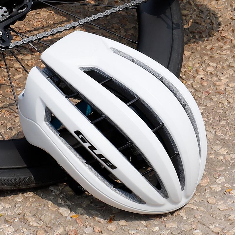 GUB SV19 Ultra-Light Aerodynamic Bicycle Helmet for Men & Women - Road & Mountain Bike Safety Helmet