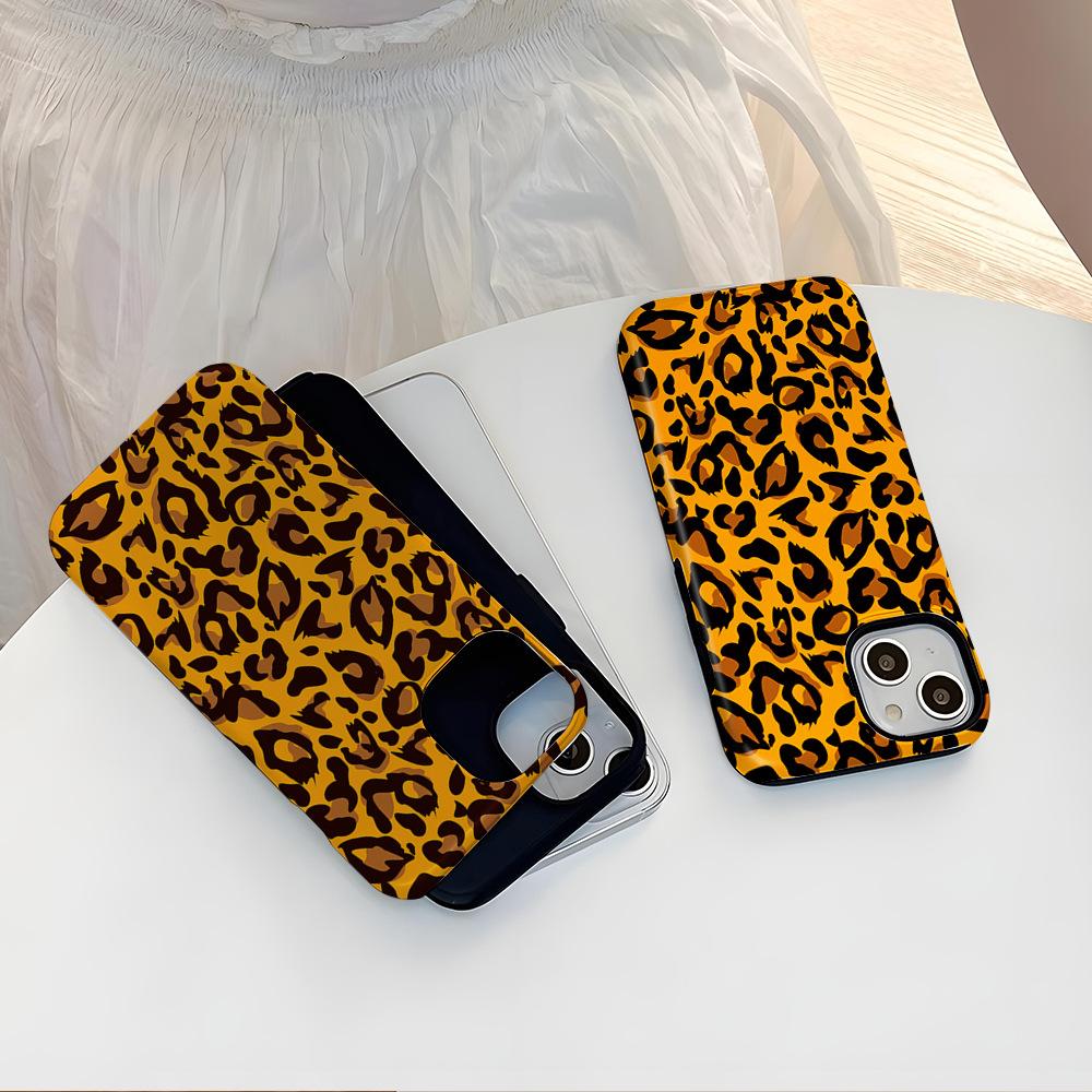 Popular classic yellow-brown leopard print mobile phone case iPhone16 personalized Spice Girl wind magnetic film case Apple 17