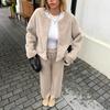 Damen Herbst und Winter Rundhals Einfach Plüsch Langarm Einfarbige Jacke Lässige Jacke