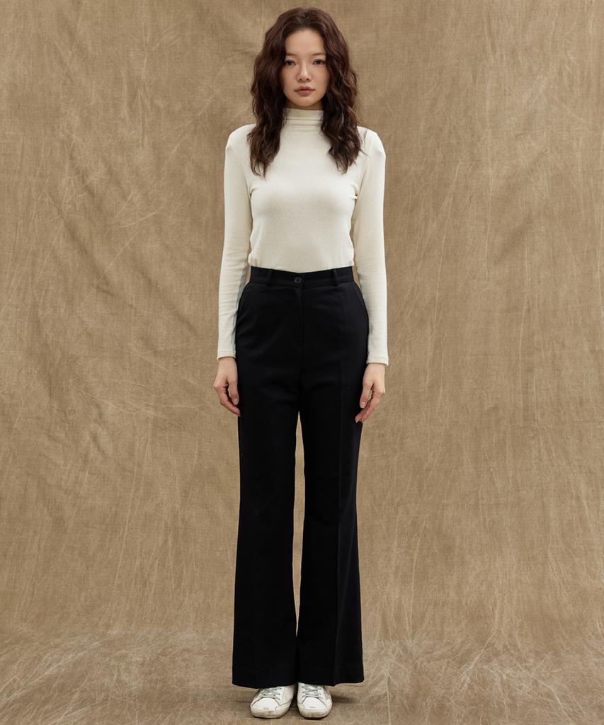 MANAVIS7 Simple Bootcut Slacks [Black]
